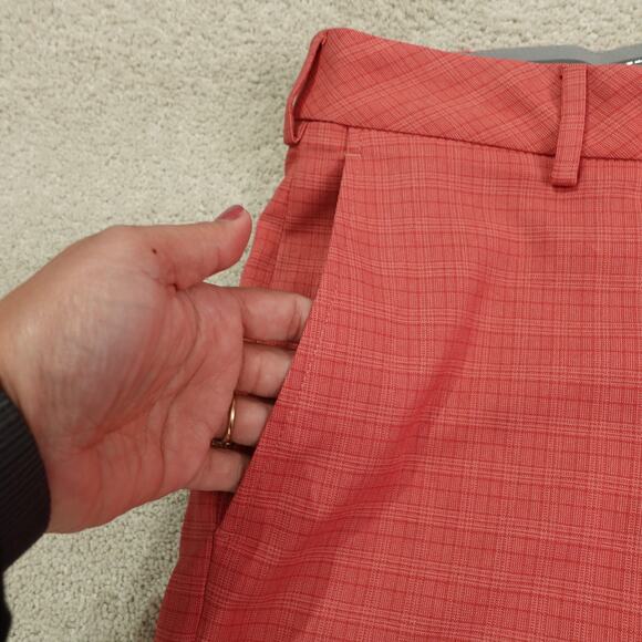 NWT Walter Hagen Mens Perfect 11 Golf Tonal Plaid Shorts Dark Coral Size 32 - Picture 4 of 10